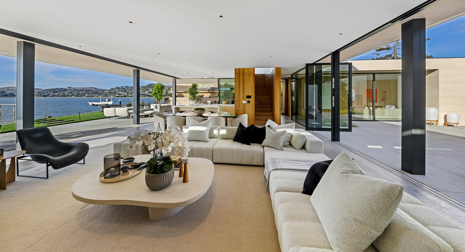 Tracy's News Display Image for Living room with expansive views
