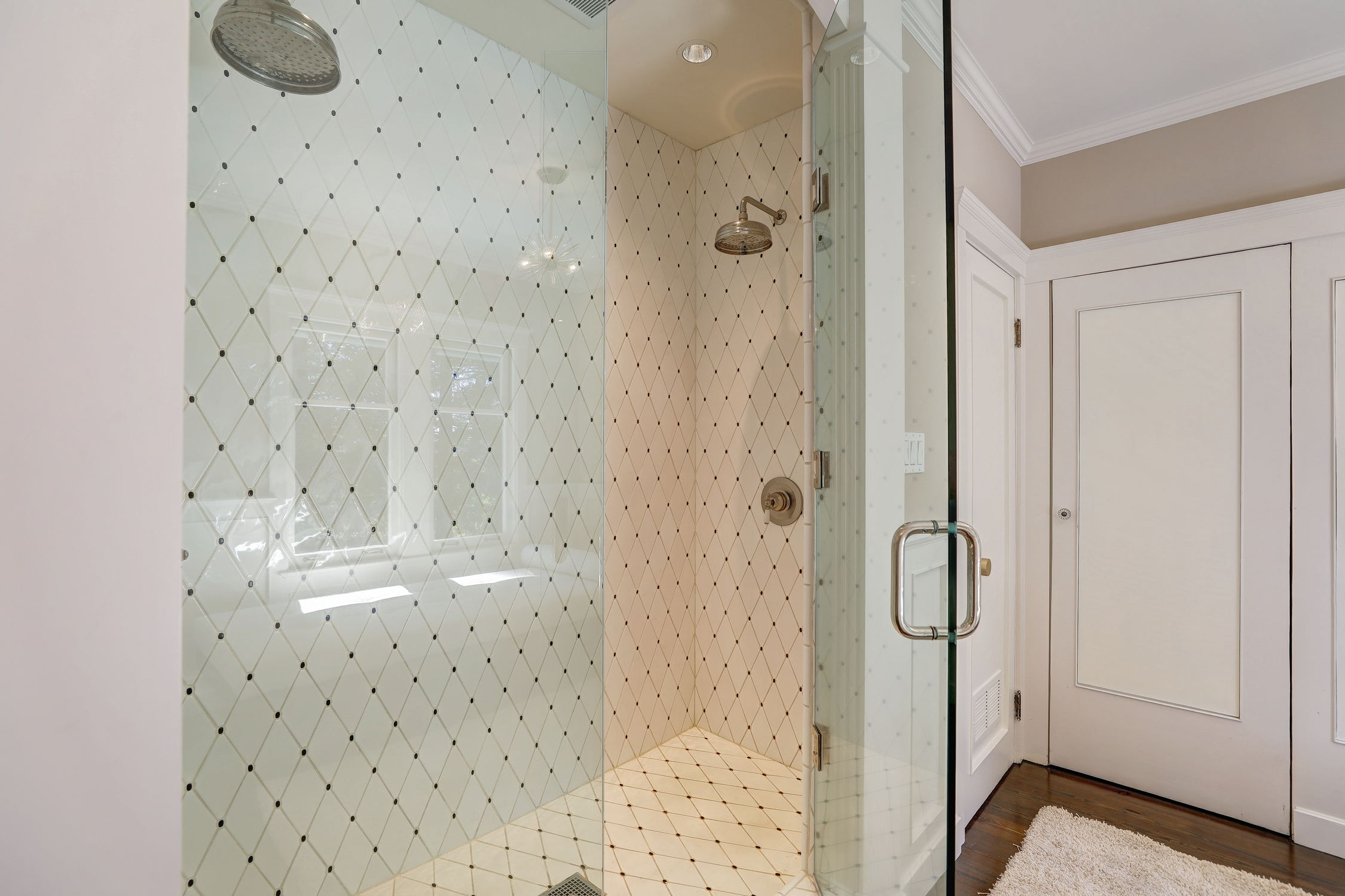 1654 Grand Avenue Image #30