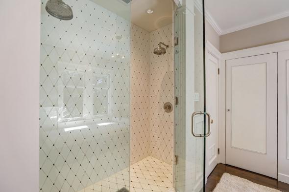 1654 Grand Avenue Image #30