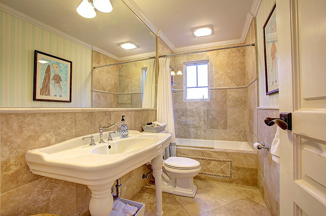14 Upper Ames Ave Image #11
