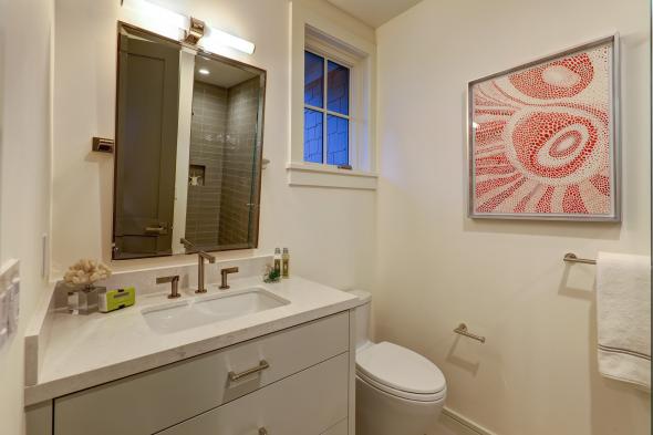 147 Beach Road Image #30