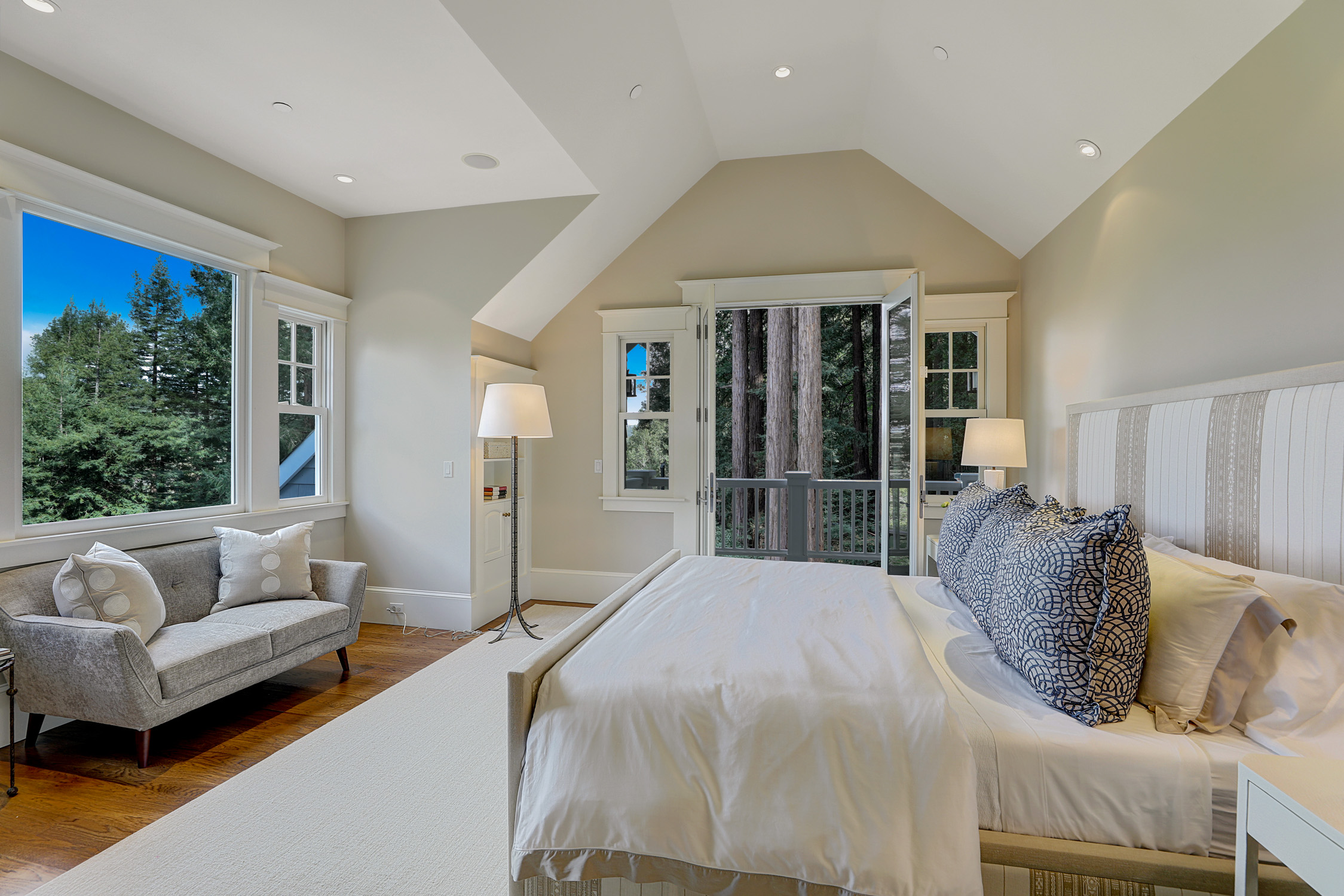 44 Chestnut Avenue Image #33