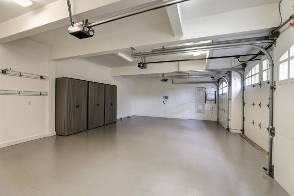 44 Chestnut Avenue Image #40