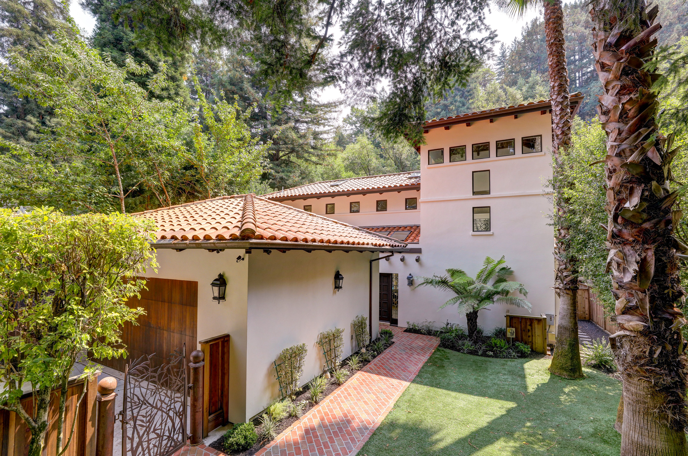 199 Madrone Avenue  Image #2