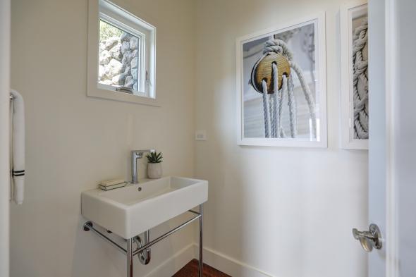 320 Belvedere Avenue Image #7