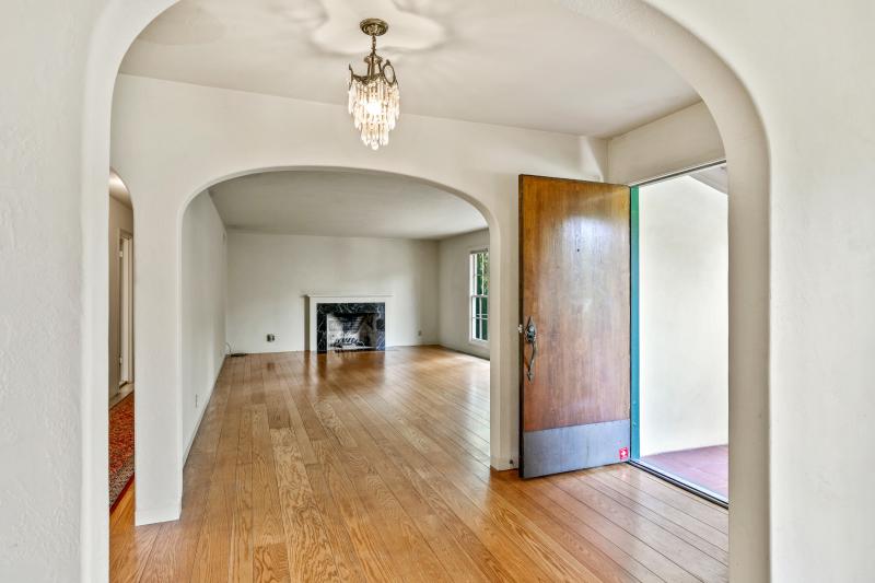 2 Berry Lane open door and living room