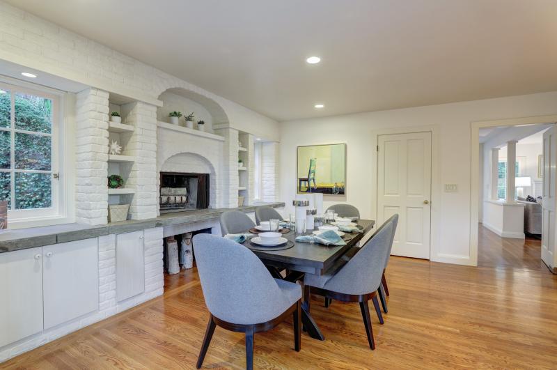 2 Madera Avenue dining room