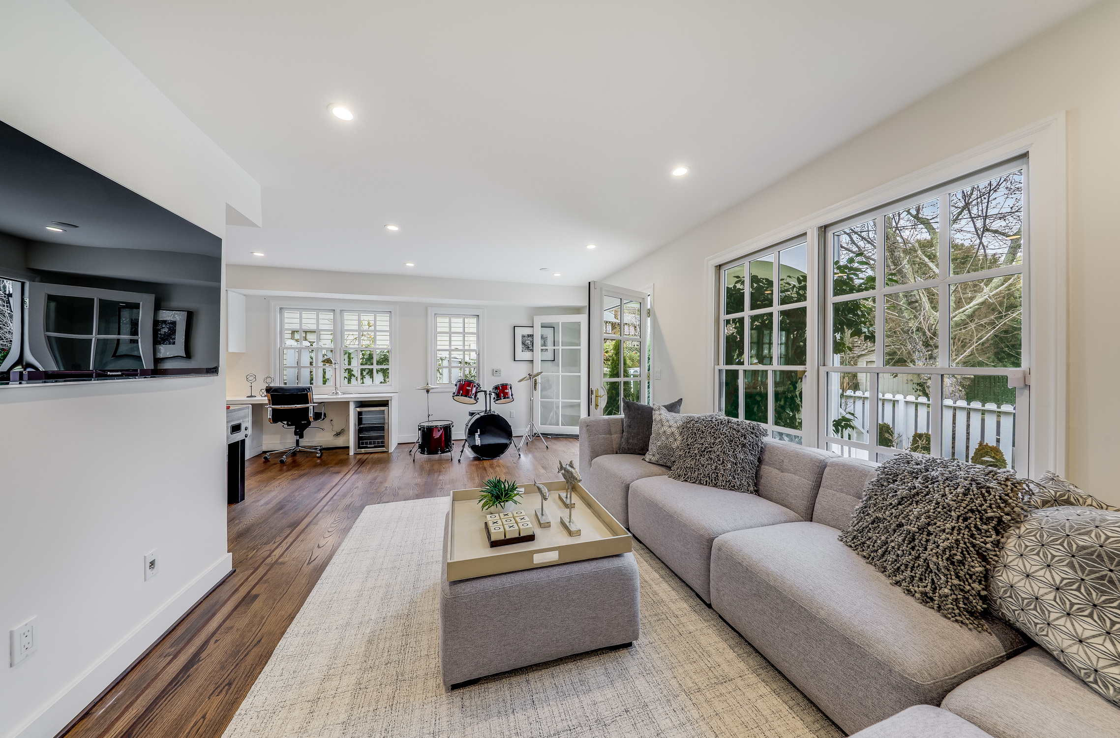 41 Austin Avenue family room