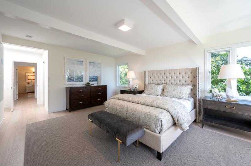 231 Princeton Avenue master suite