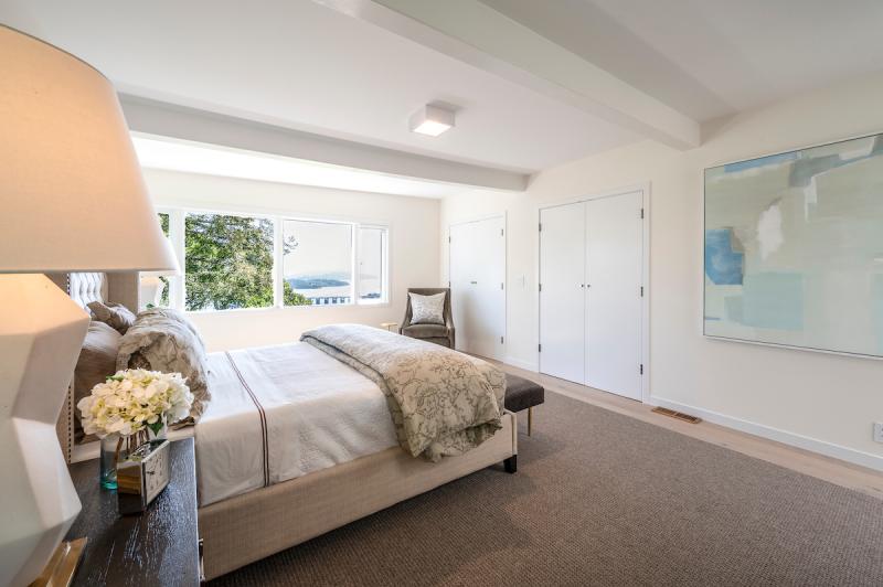 231 Princeton Avenue master bedroom