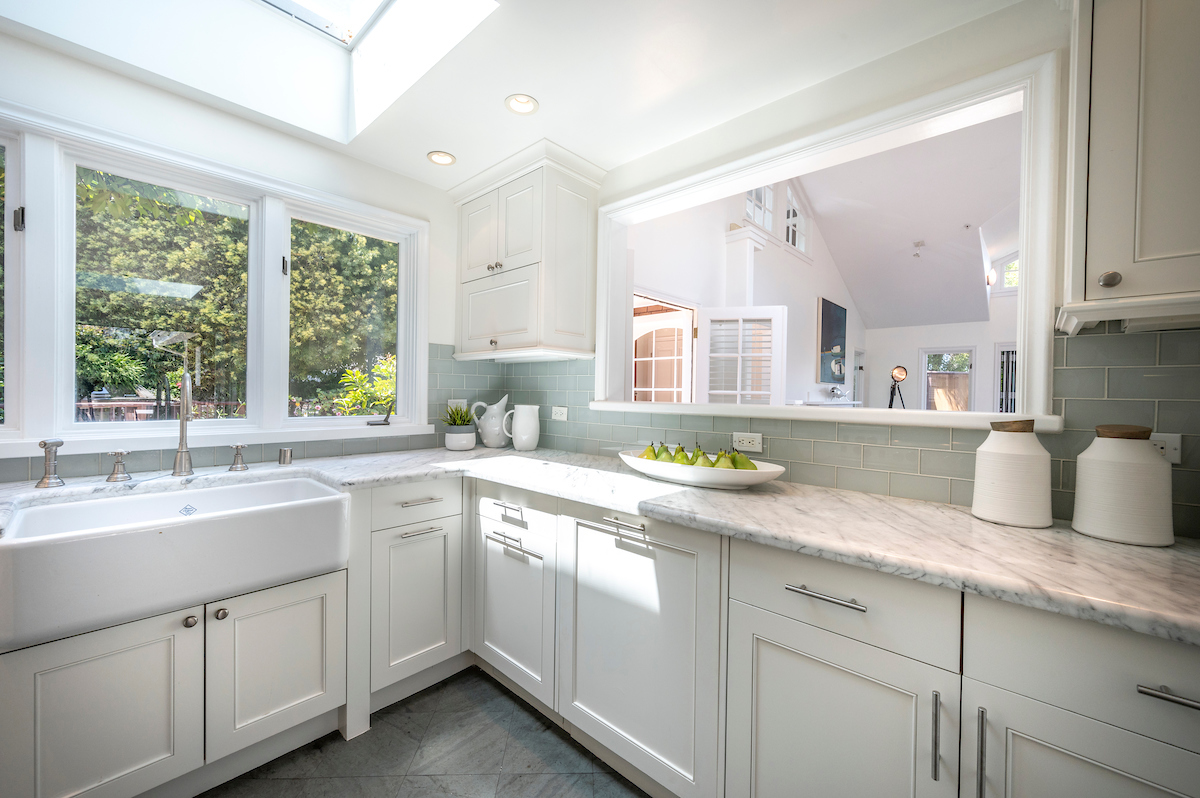 34 Bella Vista Avenue kitchen