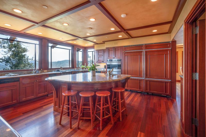 1 Via Vandyke kitchen with beautiful wood