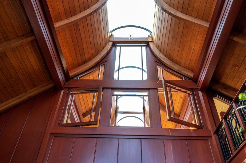 1 Via Vandyke detail view of wood and open ceiling