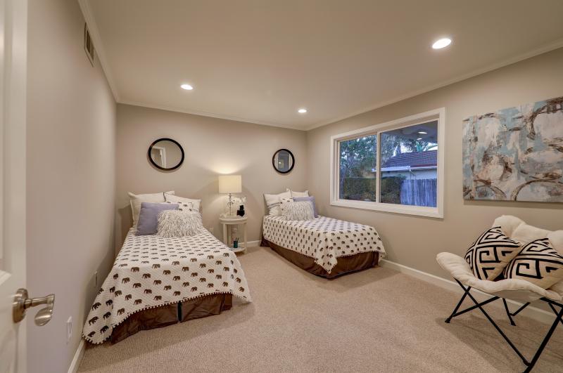 bedroom with two beds