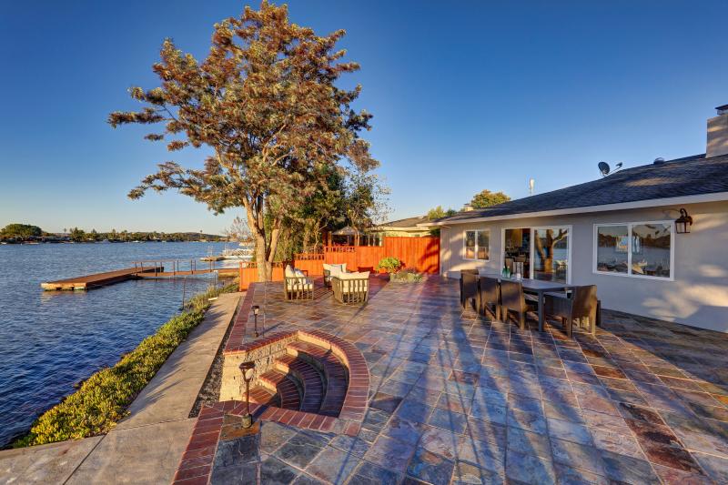 patio and water