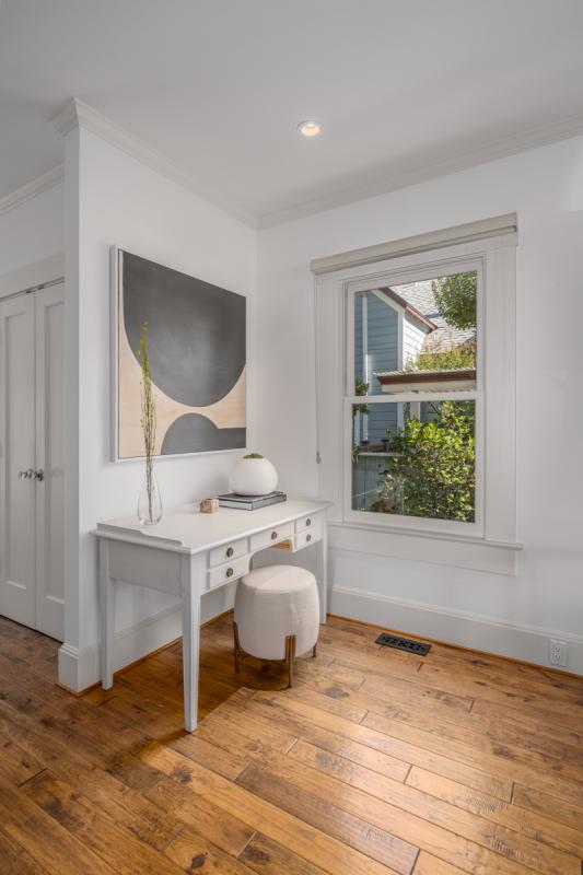 1550 Kearney Street bedroom wood floors