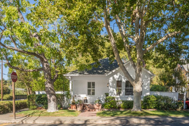 1550 Kearney Street cottage home