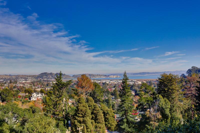 view of corte madera