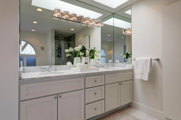 5 Hilarita Circle, Belvedere #61 5 Hilarita Circle mater bath two sinks