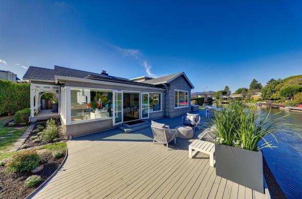 5 Hilarita Circle, Belvedere #61 5 Hilarita Circle deck and water
