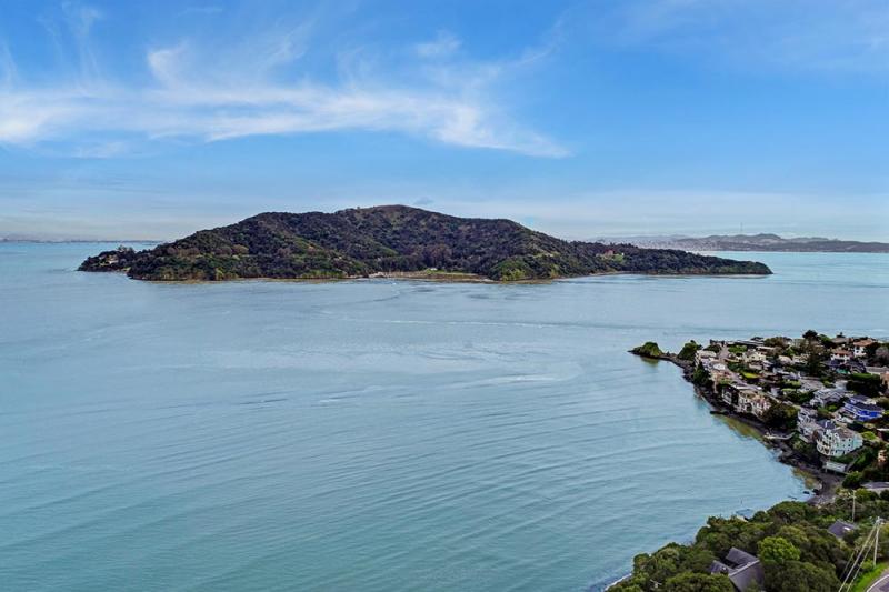 2641 Paradise Drive, Tiburon