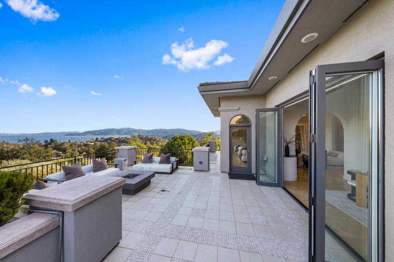 7 Mariposa Court, Tiburon #81