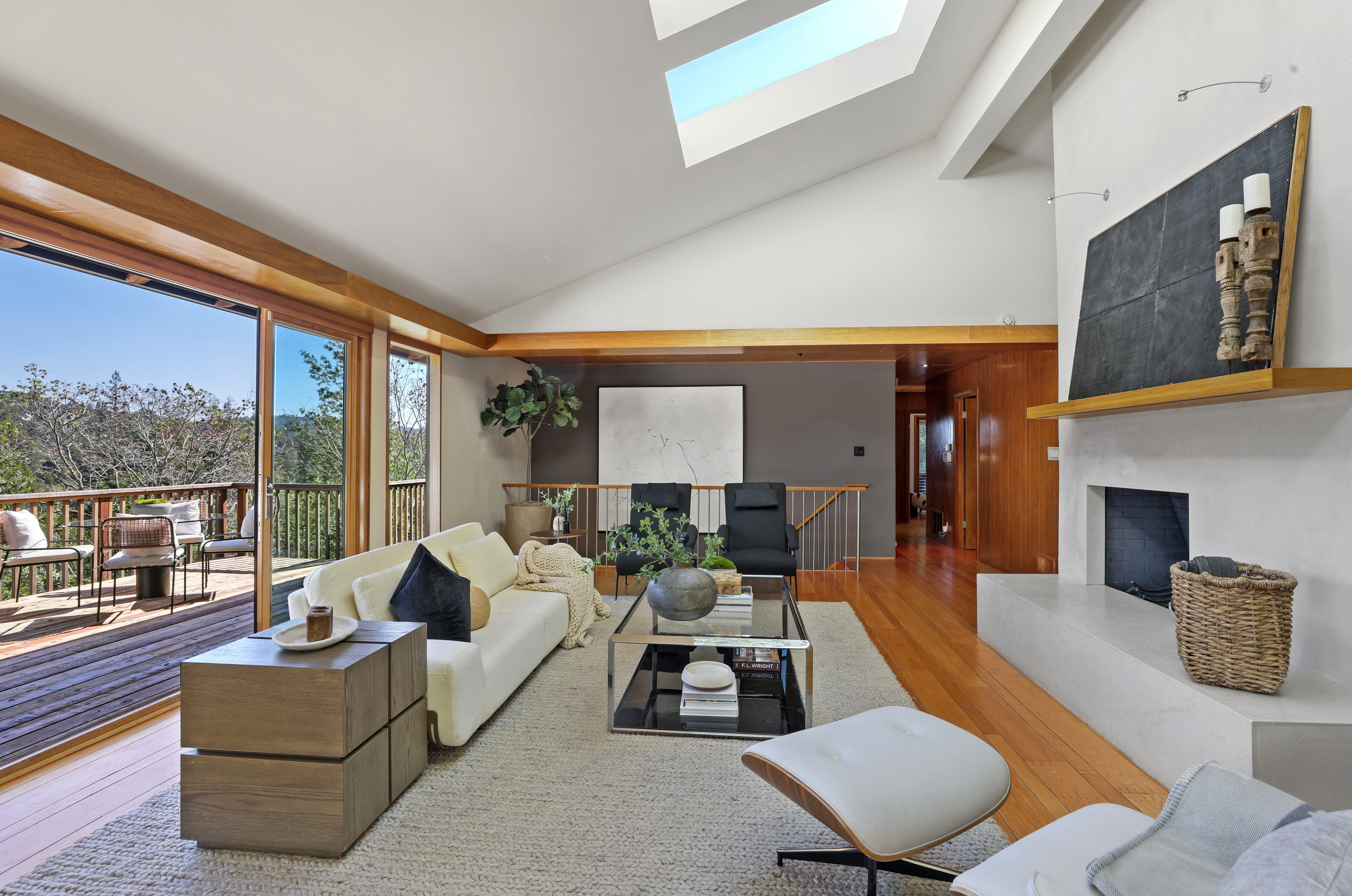 152 Hillside Avenue, Kentfield #97