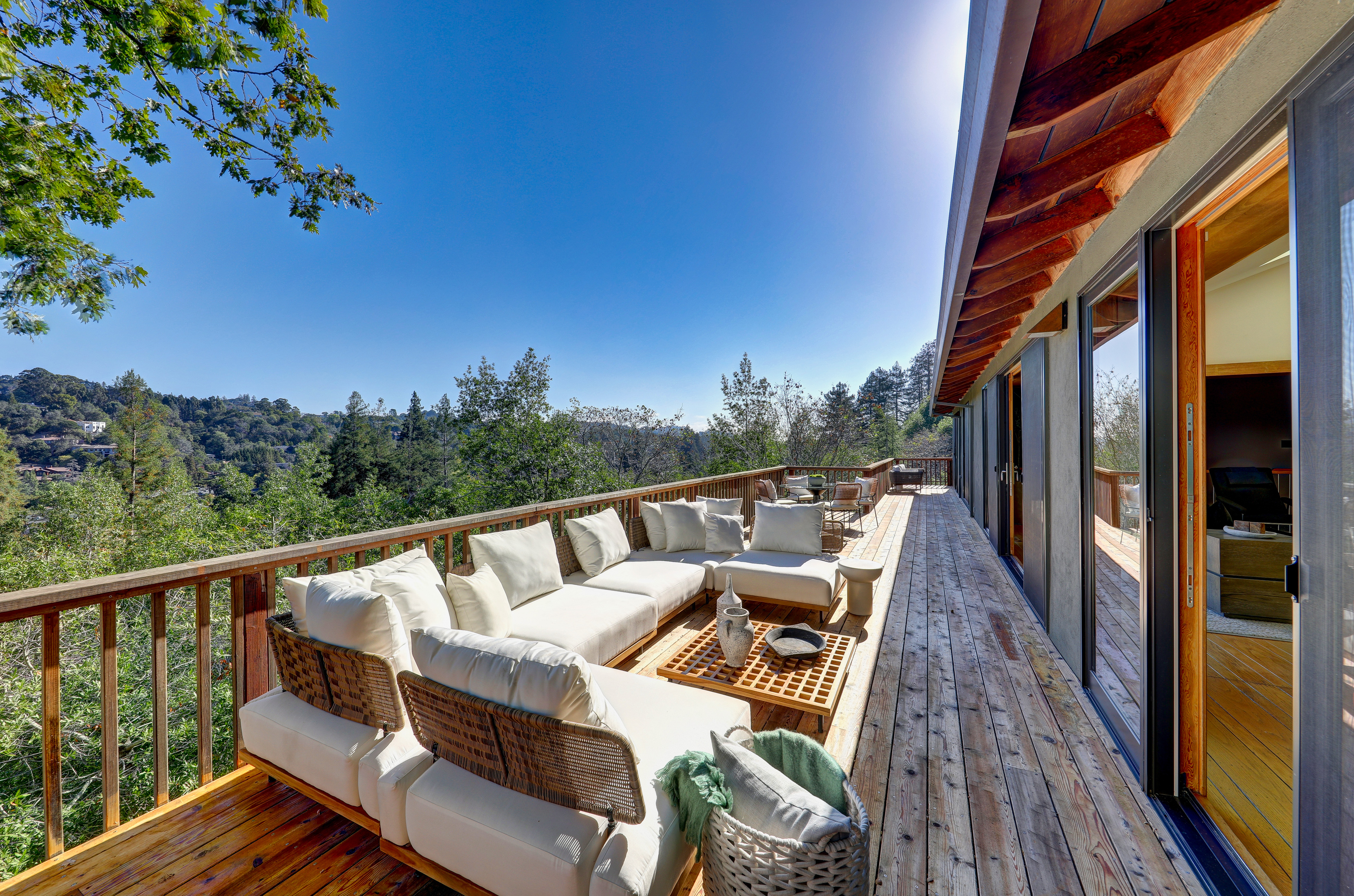 152 Hillside Avenue, Kentfield #97