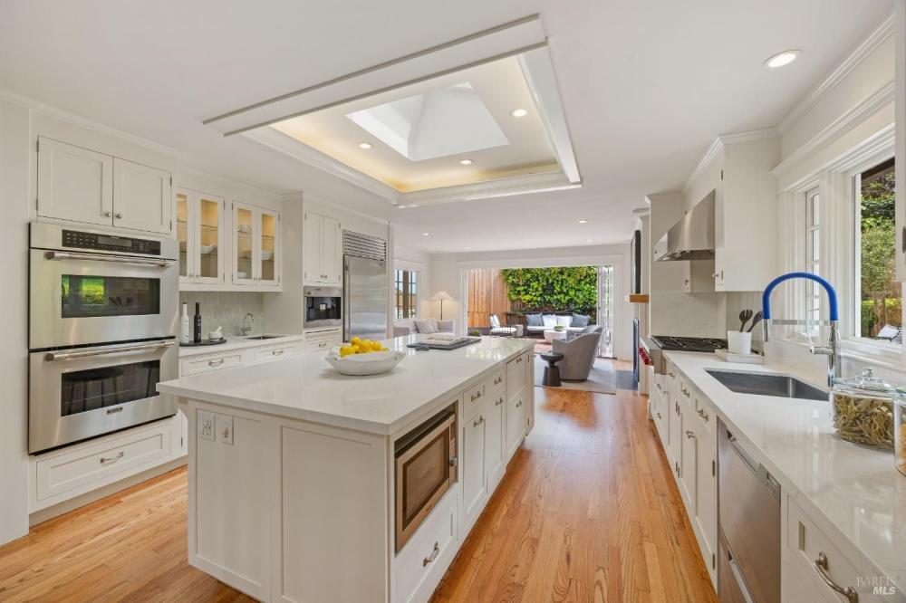 44 Mirabel Avenue, Mill Valley #40 44 Mirabel Avenue, Mill Valley #40