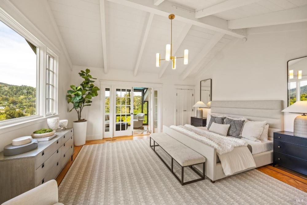 44 Mirabel Avenue, Mill Valley #40 44 Mirabel Avenue, Mill Valley #40