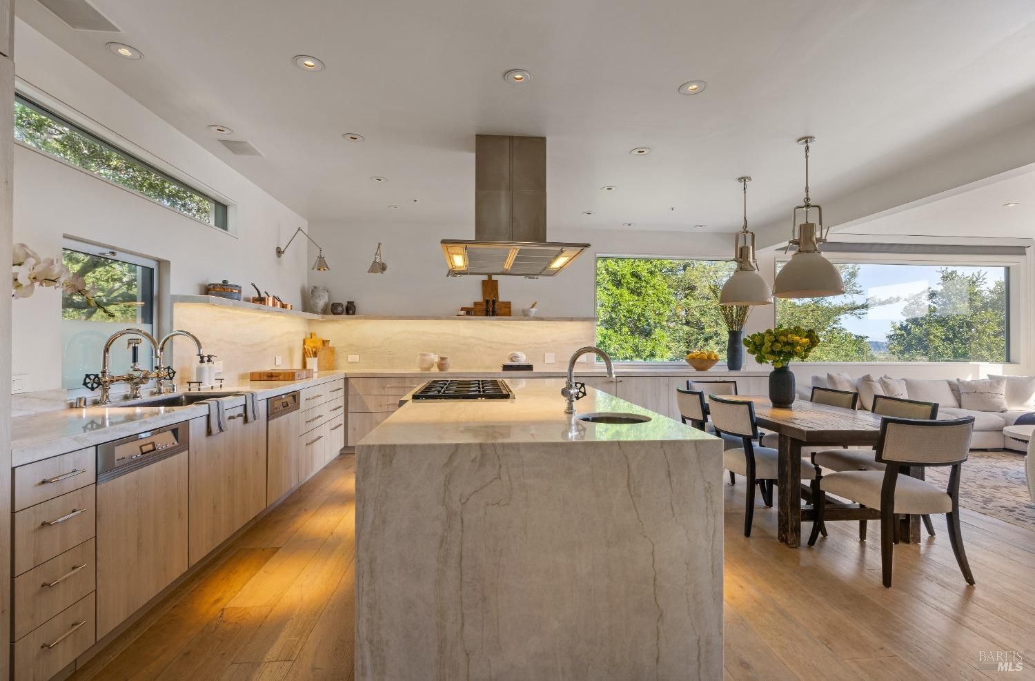 313 Upper Toyon Drive, Ross #97