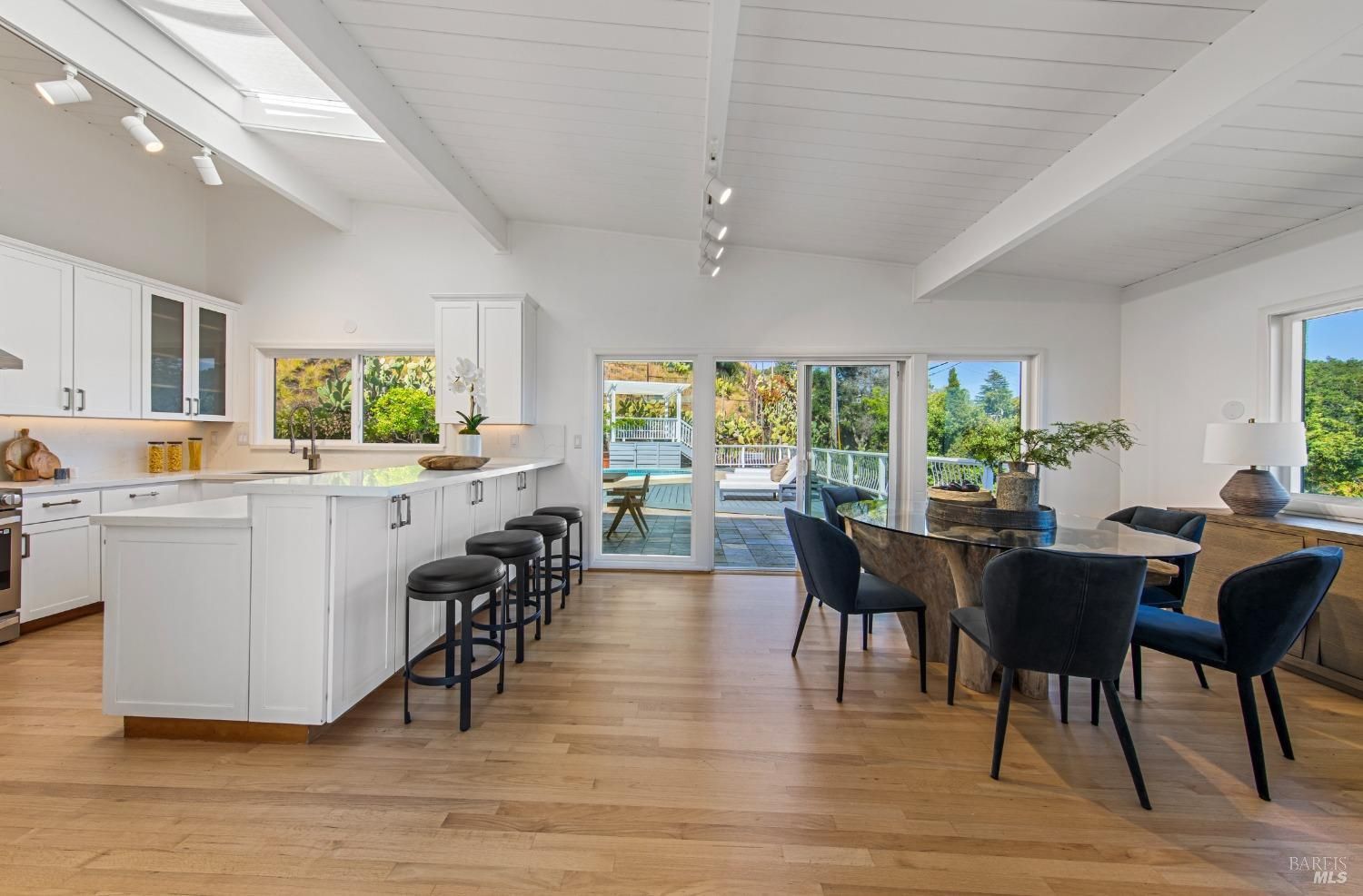 24 Via Navarro, Greenbrae #52