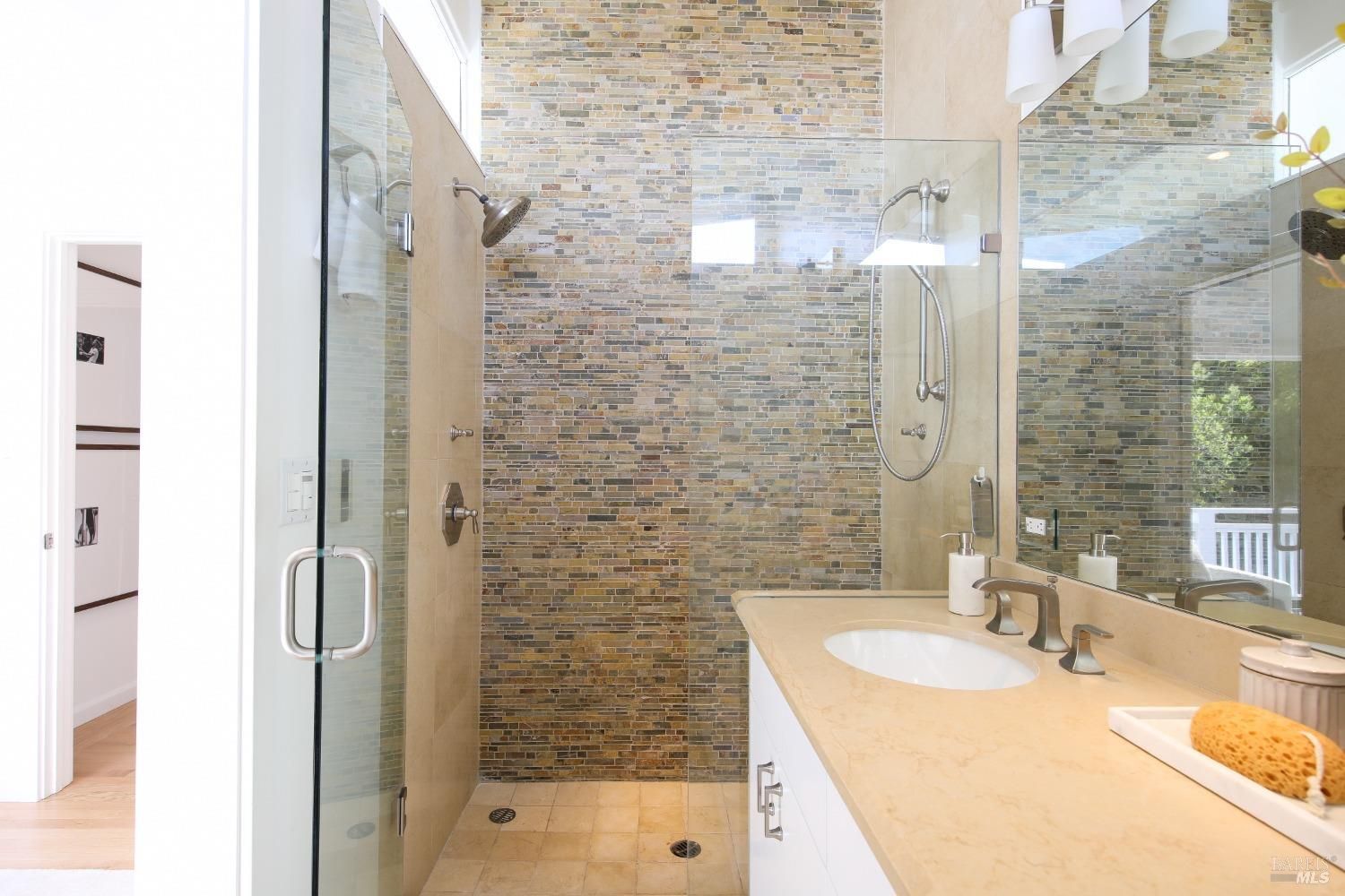 24 Via Navarro, Greenbrae #52