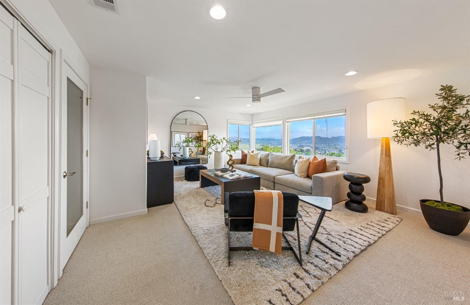 24 Via Navarro, Greenbrae #52