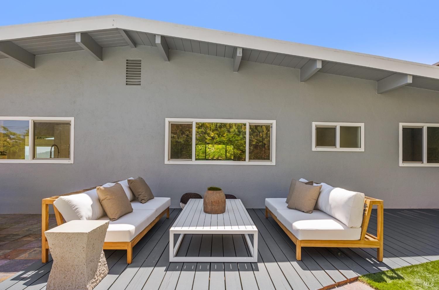 24 Via Navarro, Greenbrae #52