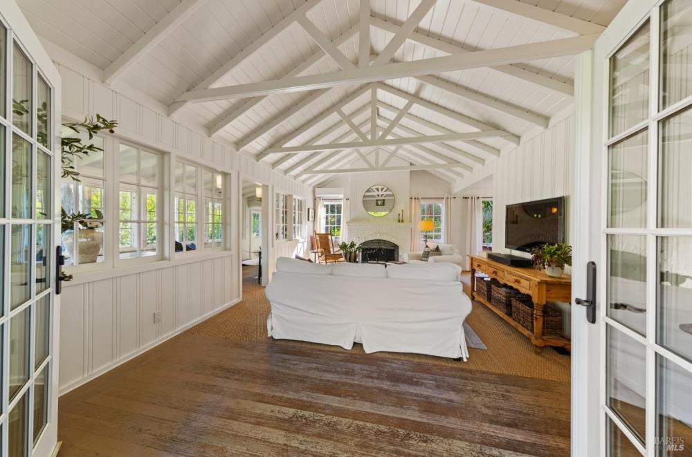 17 Oak Road, Larkspur #60 17 Oak Road, Larkspur #60
