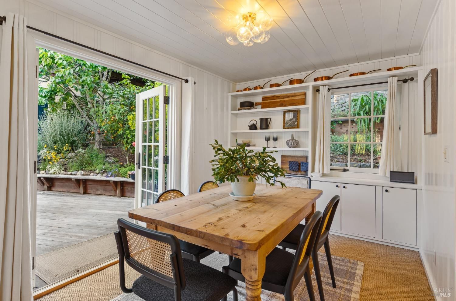 17 Oak Road, Larkspur #60