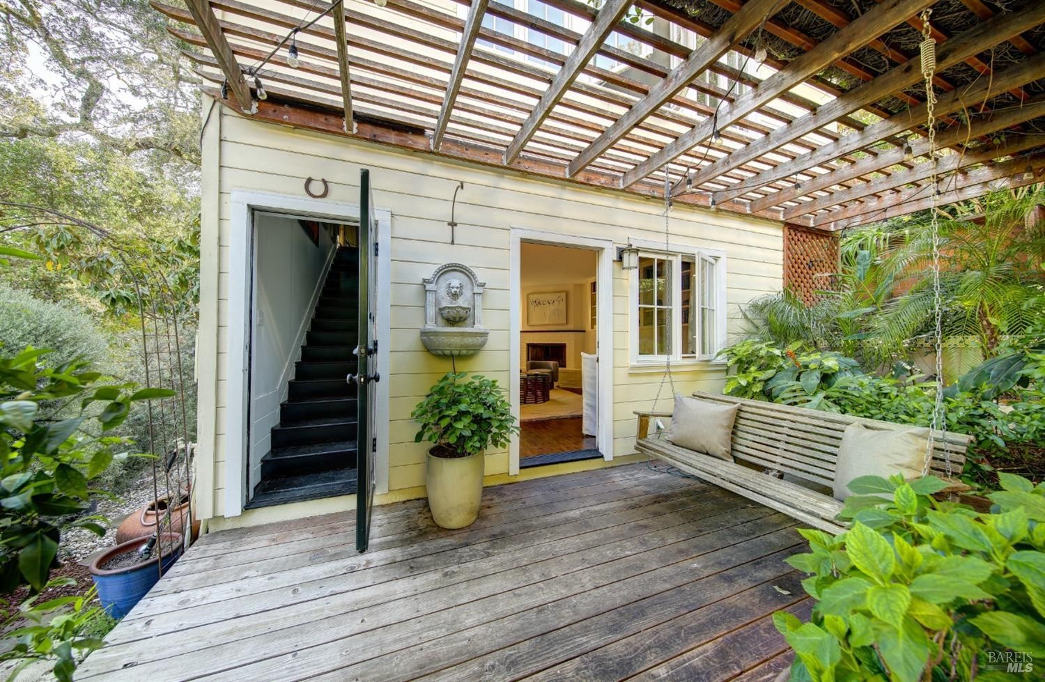17 Oak Road, Larkspur #60