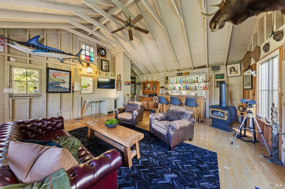 17 Oak Road, Larkspur #60 17 Oak Road, Larkspur #60