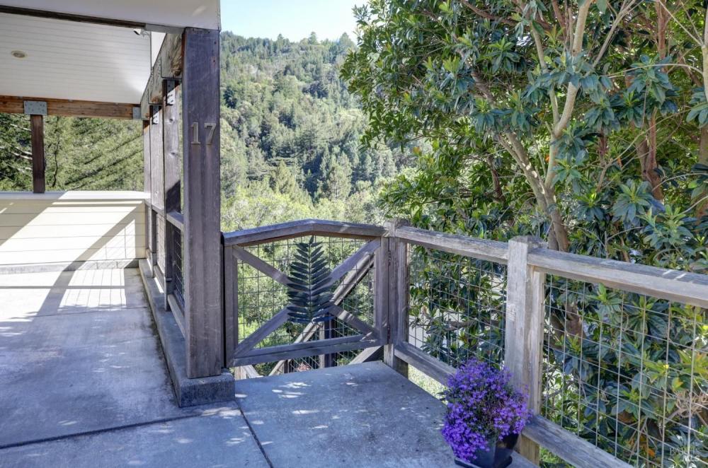 17 Oak Road, Larkspur #60 17 Oak Road, Larkspur #60