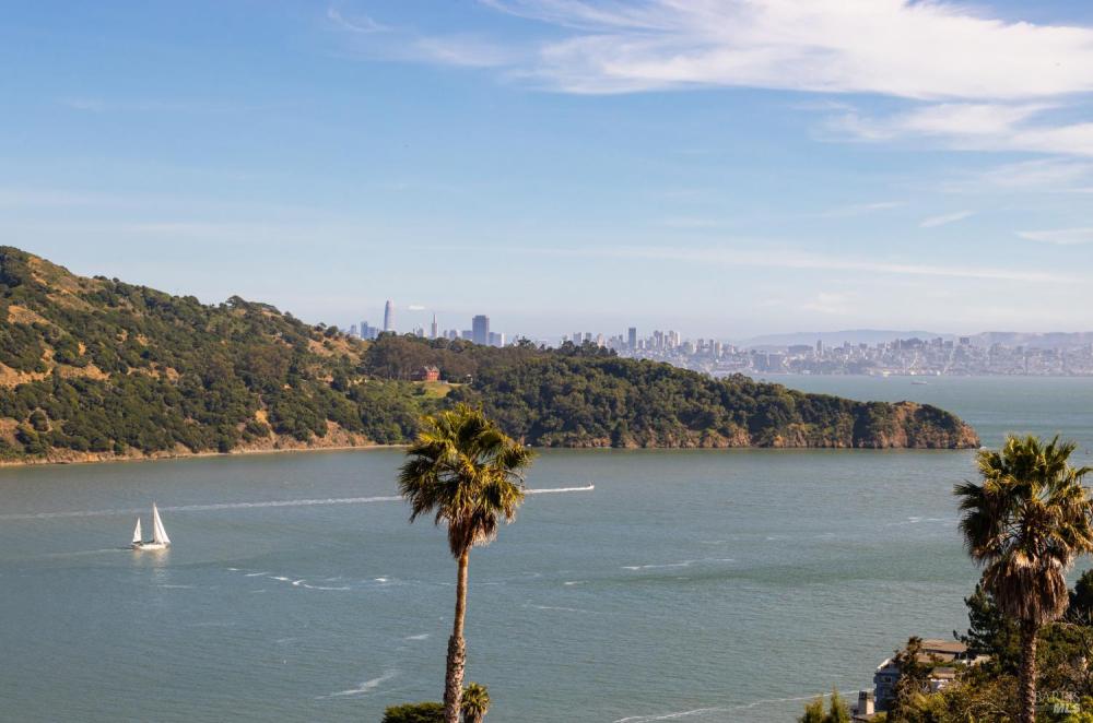 2215 Vistazo Street East, Tiburon #90 2215 Vistazo Street East, Tiburon #90
