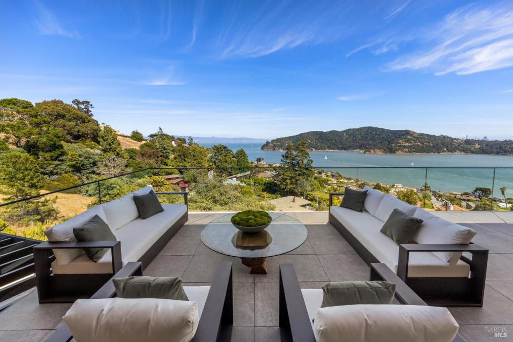 2215 Vistazo Street East, Tiburon #90 2215 Vistazo Street East, Tiburon #90