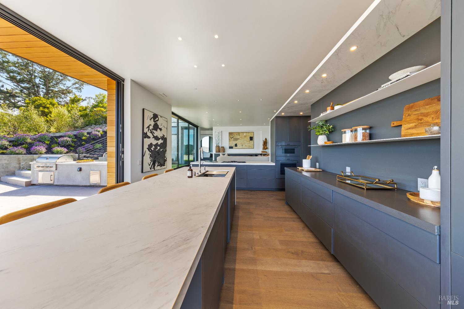 2215 Vistazo Street East, Tiburon #90