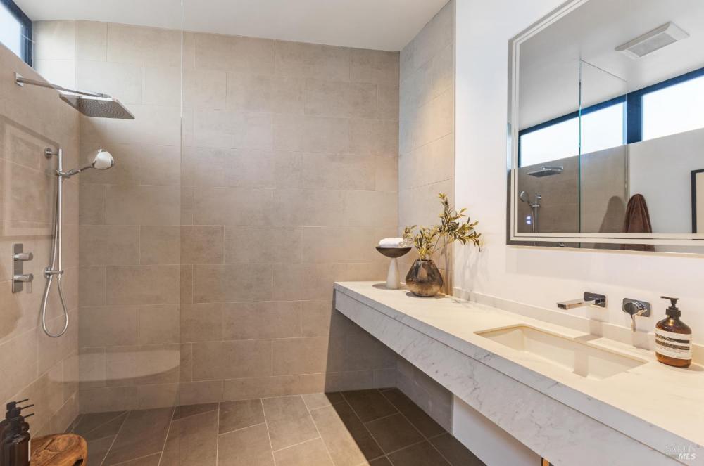 2215 Vistazo Street East, Tiburon #90 2215 Vistazo Street East, Tiburon #90