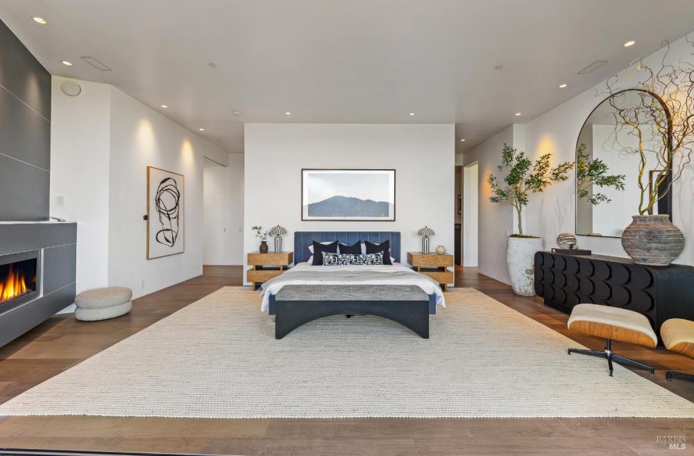 2215 Vistazo Street East, Tiburon #90 2215 Vistazo Street East, Tiburon #90