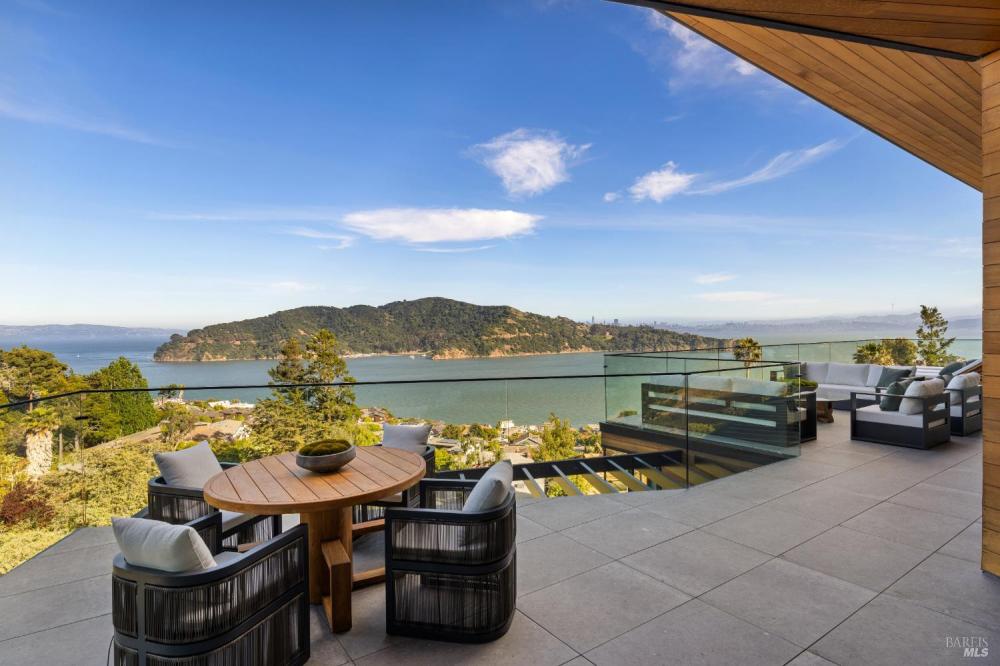 2215 Vistazo Street East, Tiburon #90 2215 Vistazo Street East, Tiburon #90