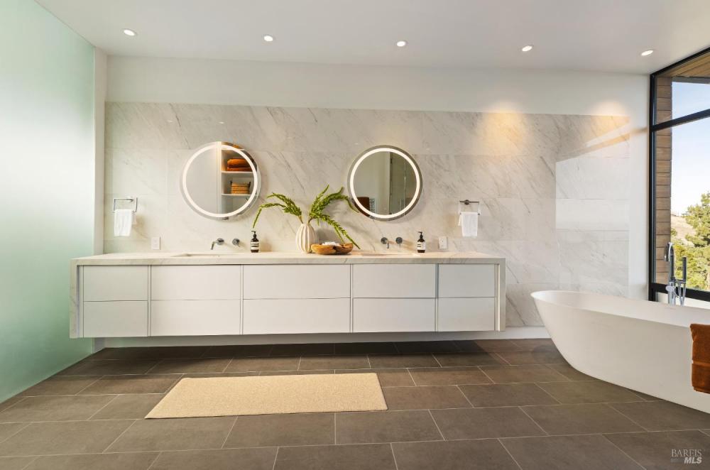 2215 Vistazo Street East, Tiburon #90 2215 Vistazo Street East, Tiburon #90