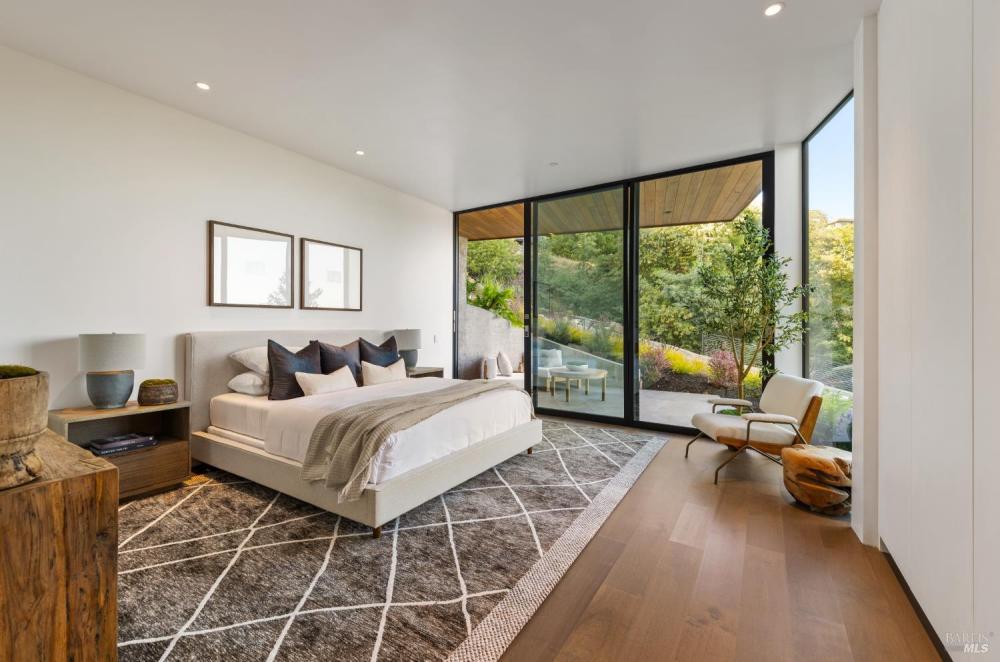 2215 Vistazo Street East, Tiburon #90 2215 Vistazo Street East, Tiburon #90