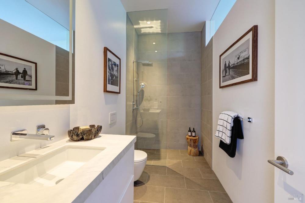 2215 Vistazo Street East, Tiburon #90 2215 Vistazo Street East, Tiburon #90