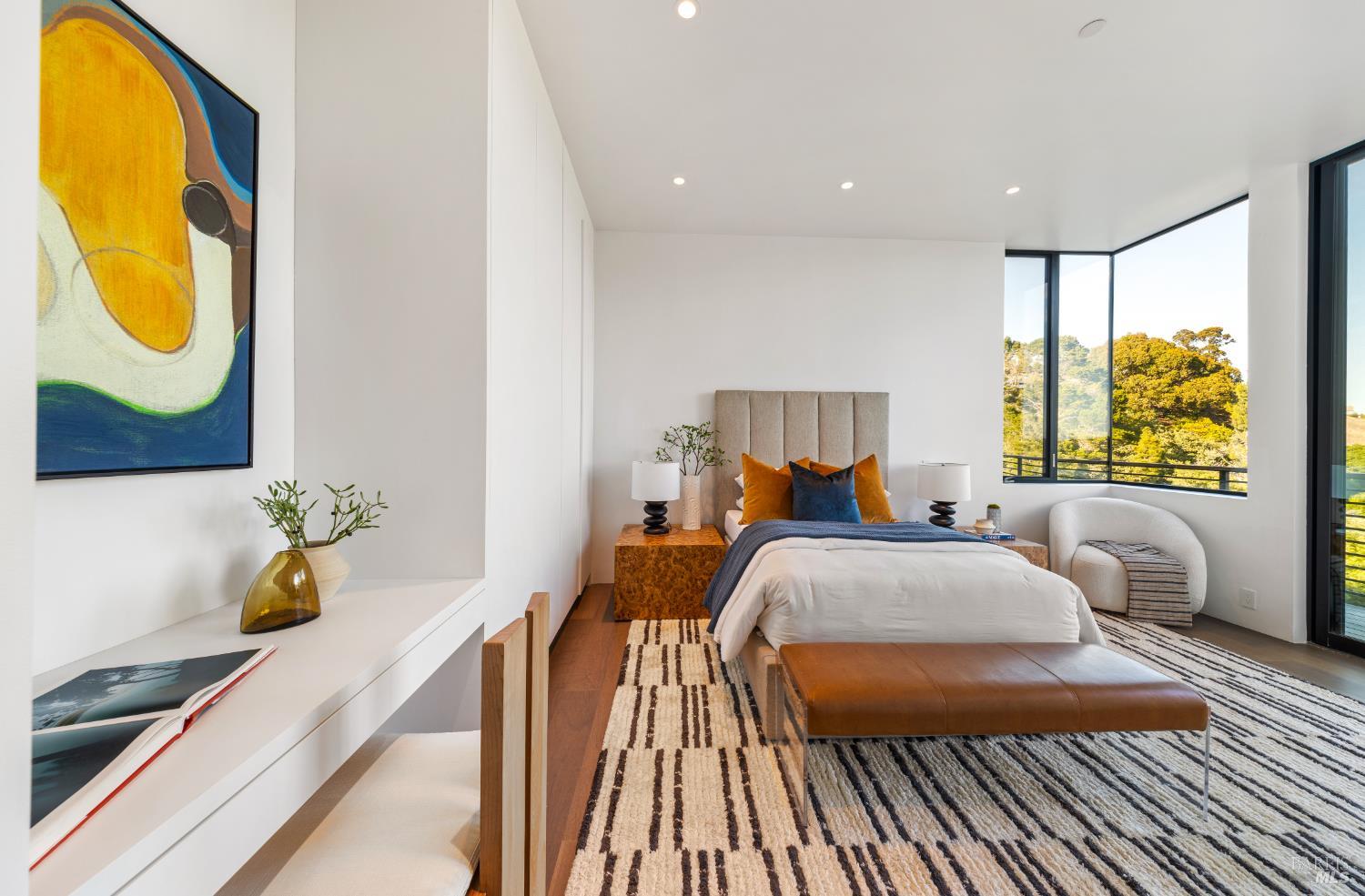 2215 Vistazo Street East, Tiburon #90
